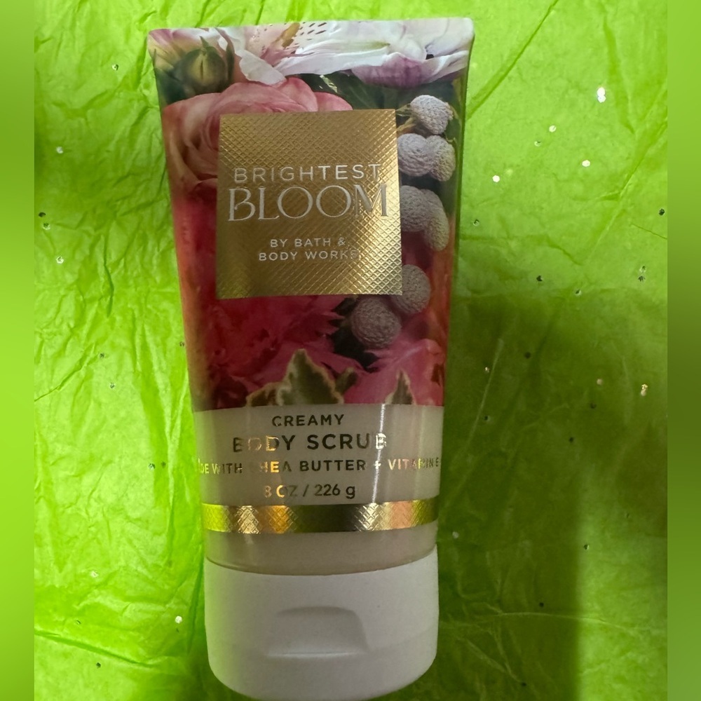 Bath & Body Works Creamy Body Scrub